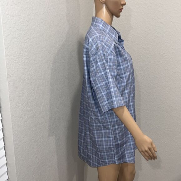 Neiman Marcus   - Picture 3 of 8